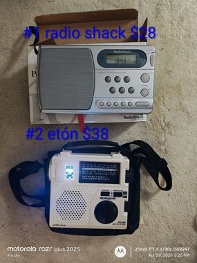 Portable AM/FM Clock Radio